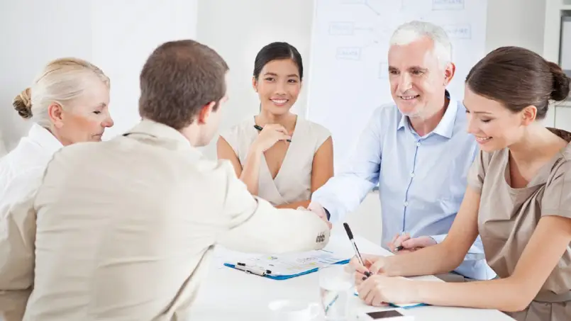 business-etiquette-training-how-to-avoid-causing-offence
